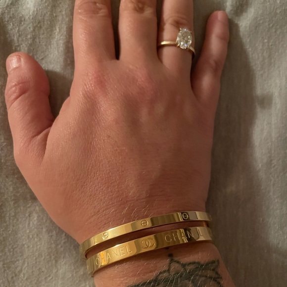 Chanel and Cartier bangles (set of 2)